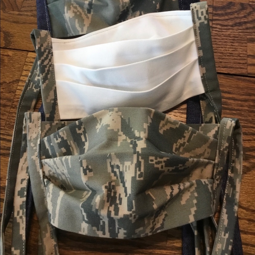 Thick fabric masks!